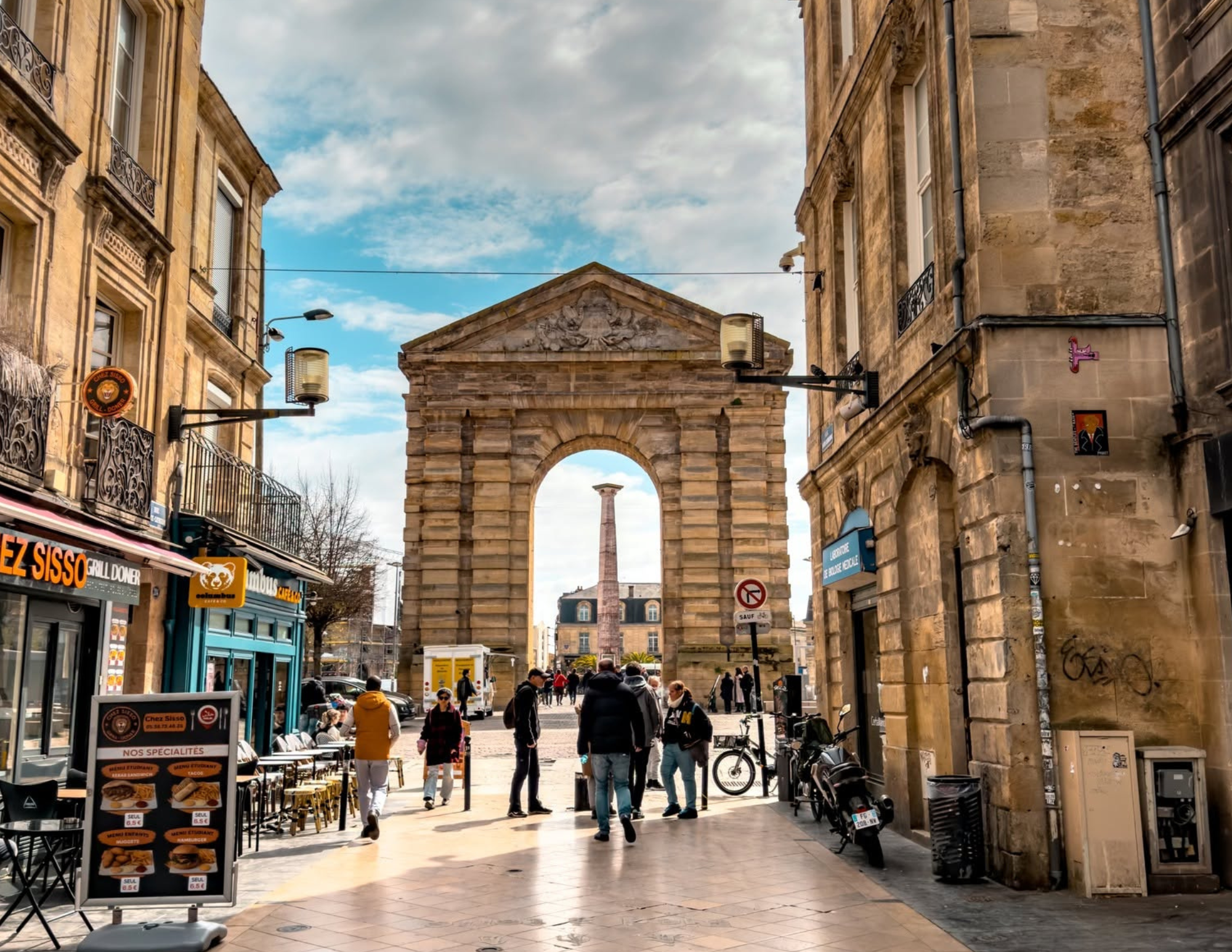 Best Things to Do in Bordeaux France (2).png